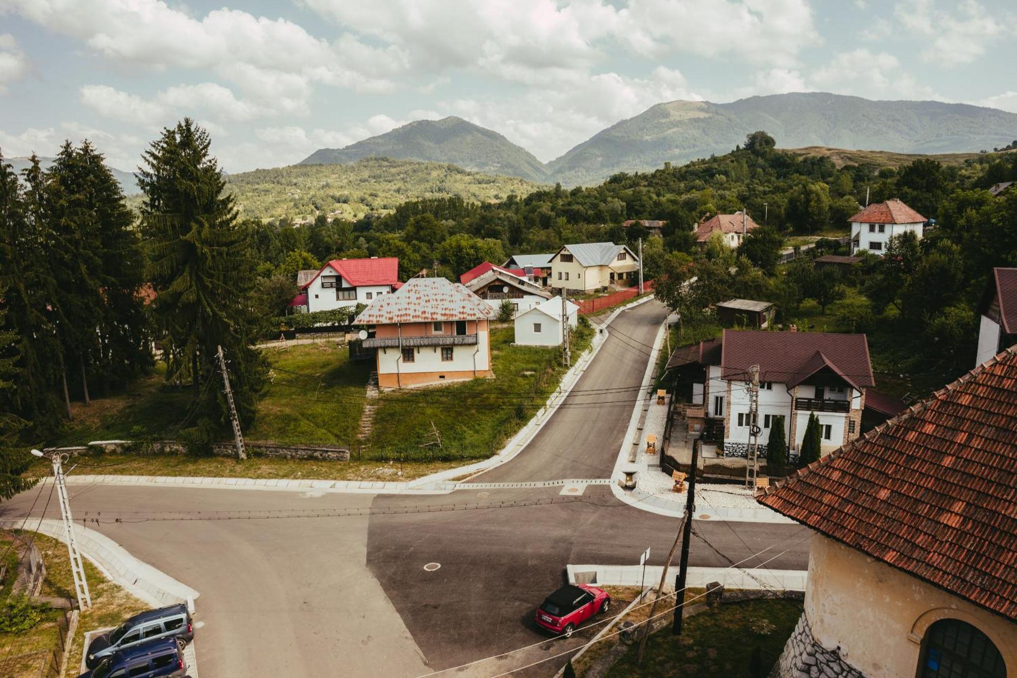 Turnul Maresalului Hotel Corbeni Bagian luar foto